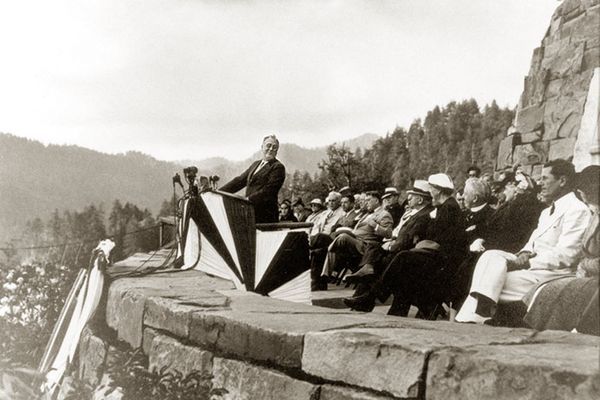 The History of Great Smoky Mountains National Park