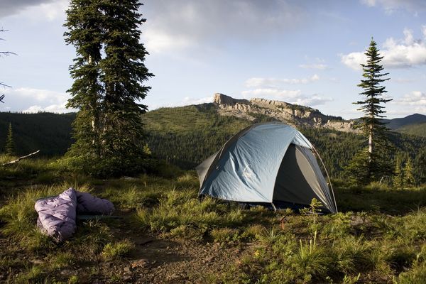 Camping best sale flip flops