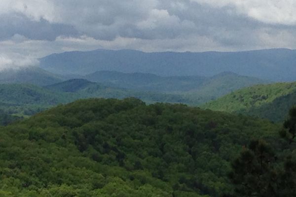 Jumping onto the AT @ ROCKFISH GAP