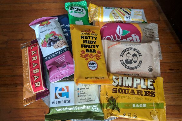 11 Snack Bars for Thru-Hiking Fuel