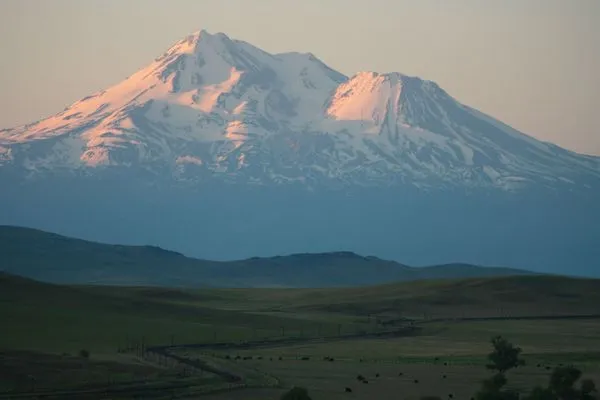 The City of Mount Shasta Becomes PCT’s First Designated Trail Town