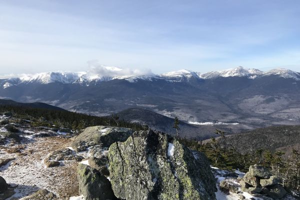 Five Reasons Why Winter Hiking Is Awesome