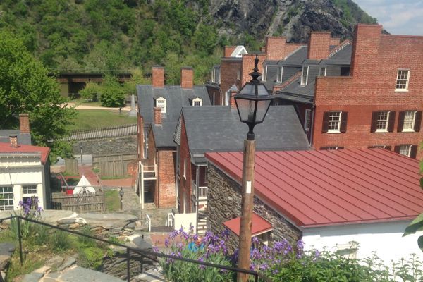 Anatomy of an AT Trail Town: Five Features to Look For