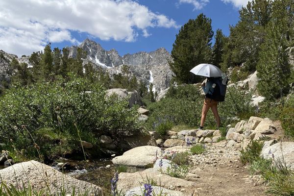 Why Sun Umbrellas are Becoming Thru-Hikers’ Favorite Piece of Gear