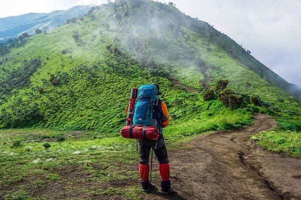 Ten Main Items for a Northbound Thru-hike in 2021