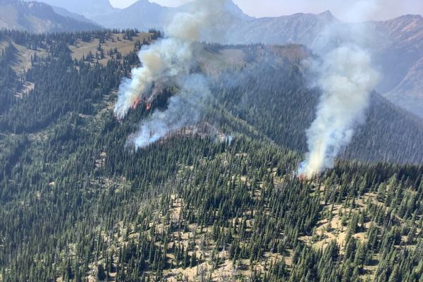 Northern Terminus of Pacific Crest Trail Closed Due to Wildfires