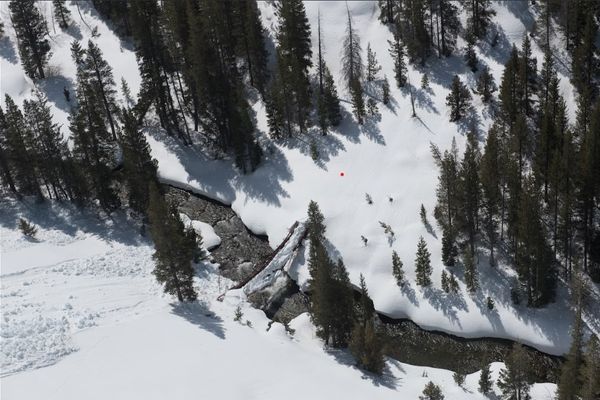Major PCT Bridge Failure Expected To Cause Detours for PCT, JMT Thru-Hikers in 2023