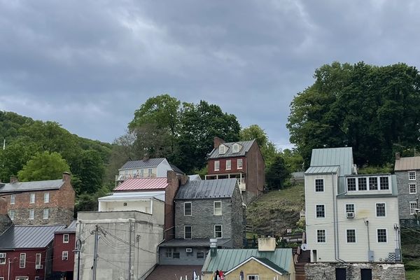 Day 0: Four Trains to Harpers Ferry