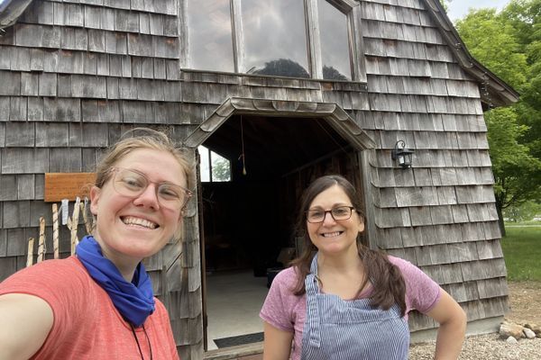 Massachusetts (pt. I): Rain, The Hiker Chapel, Rain and the Cookie Lady