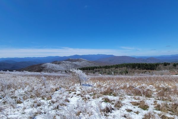 Day 30: Max Patch and Roaring Forks Trail Magic