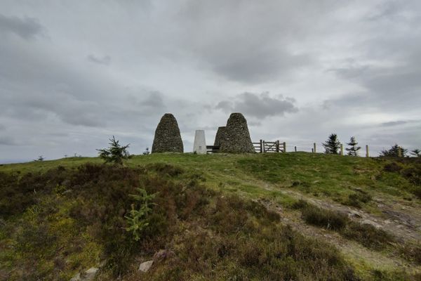 A Scottish Story, Day 4, Hiking over the hills from Melrose to somewhere near Hare Law