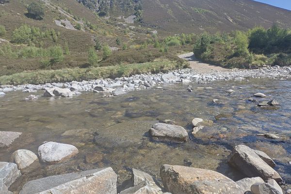 A Scottish Story – Day 20, Secret Waterfall and First Wet Feet River Crossing
