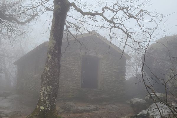Day 6 SASH #10: Woods Hole Shelter to Neel Gap, GA – Blood Mountain