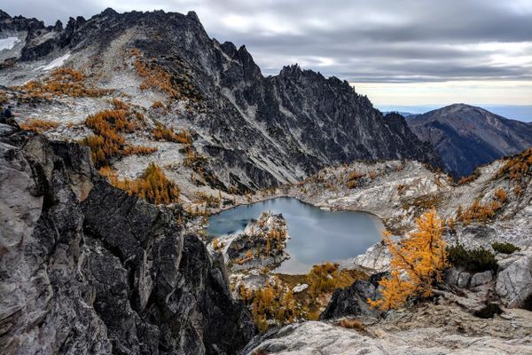 Pacific Crest Trail Section and Enchantments Closed Amid Triple Murder Manhunt
