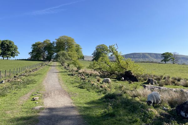 Day 1 – Sunshine, Conic Hill and Balmaha Bunkhouse Magic