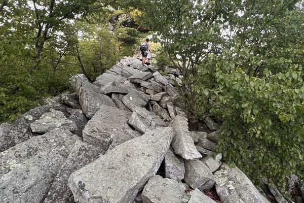 Hiking through the Heat Dome in Rocksylvania (aka Hell’s Gates)