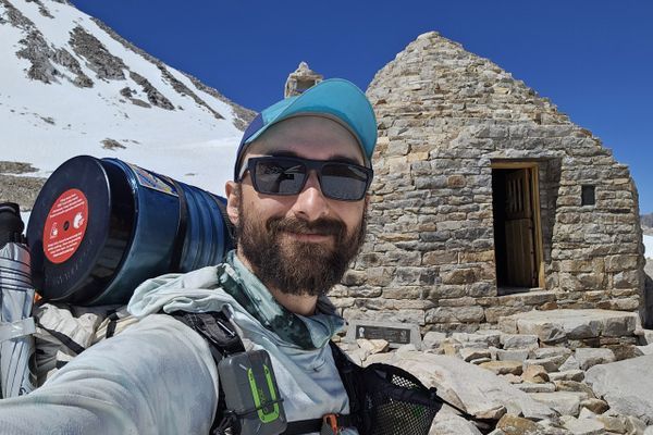 Mountain Passes, Creepy Deer, and Eerie Audiobooks: PCT Days 73 to 76