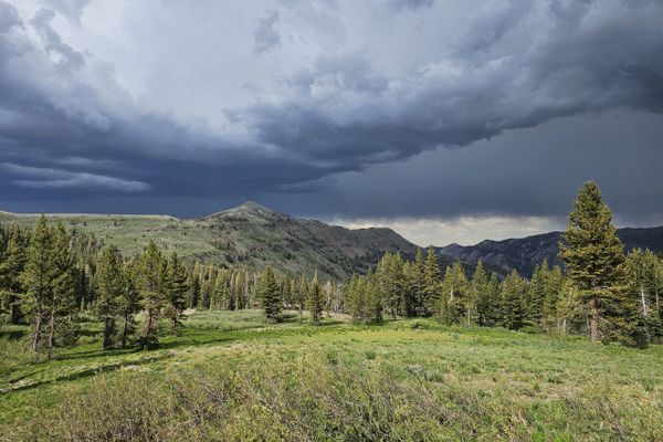Ridgelines, Wet Electronics, and Thundering Downpours: PCT Days 90 to 93