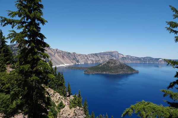 PCT Days 110 to 119 – From Smoke and Sickness to Volcanic Views