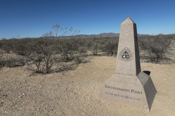 Barrier Construction Set To Begin at CDT Southern Terminus