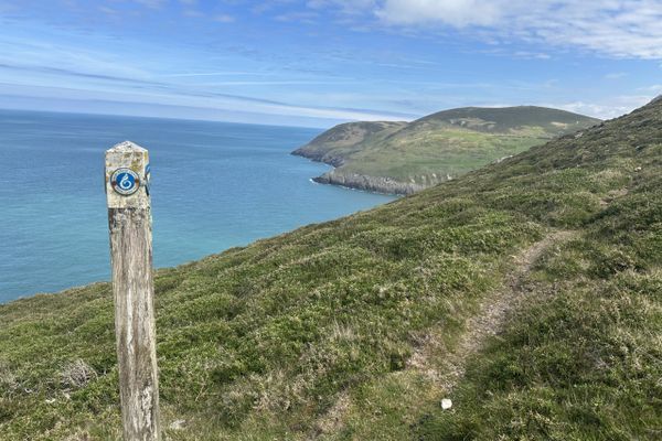 Hiking to Wales End