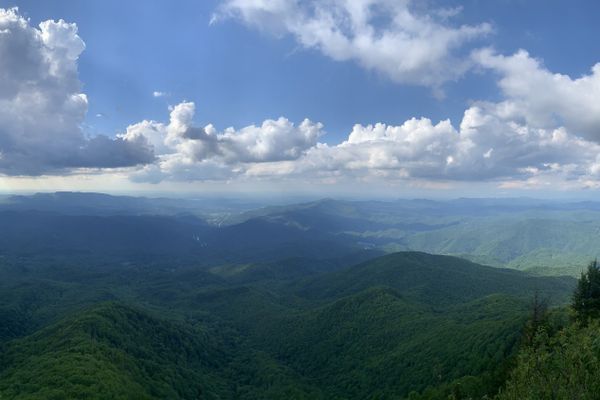 Far Over The Misty Mountains Cold (AKA The Smokies)