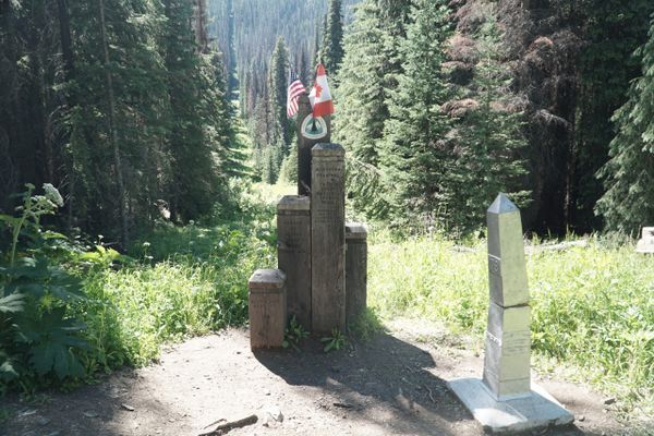 Hikers Urged To Leave as Ptarmigan Fire Forces Closure of Final Stretch of PCT
