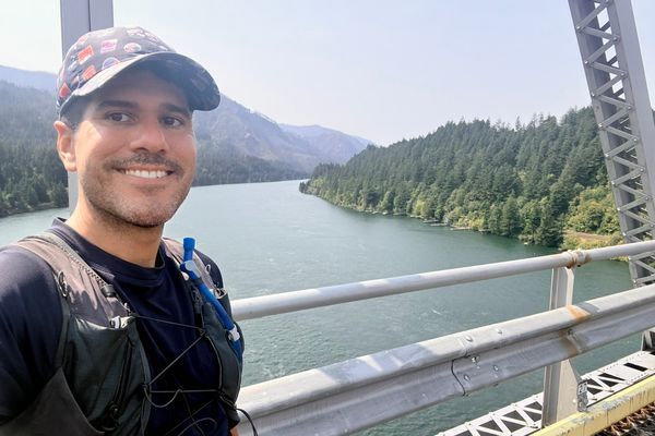 PCT Oregon Sections E–G: Highway 58 to Cascade Locks (Miles 1909.4–2150.2)