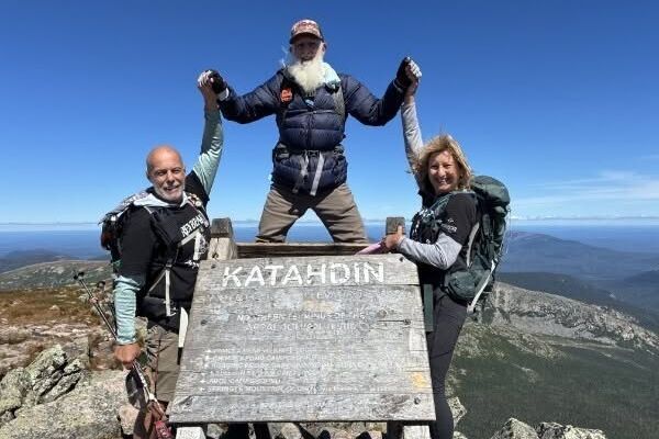 Dale “Grey Beard” Sanders, 91, Becomes Oldest Person to Thru-Hike the Appalachian Trail